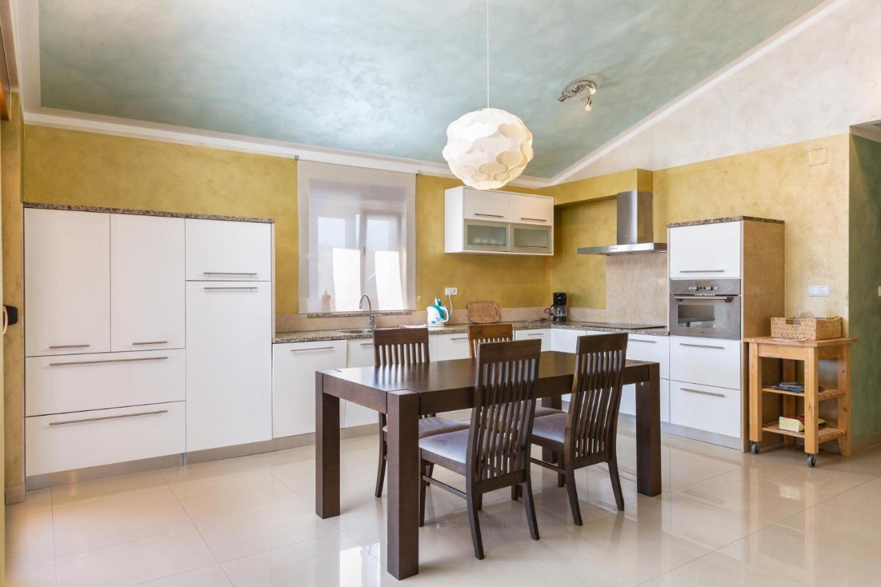 Marlera - Penthouse Apartment Liznjan Luaran gambar
